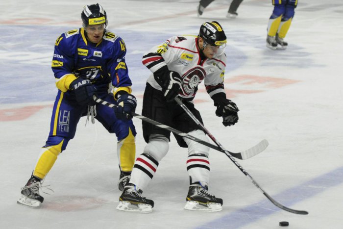 Ilustračný obrázok k článku Domáci zápas baranov proti havranom: Pod Urpínom padlo osem gólov