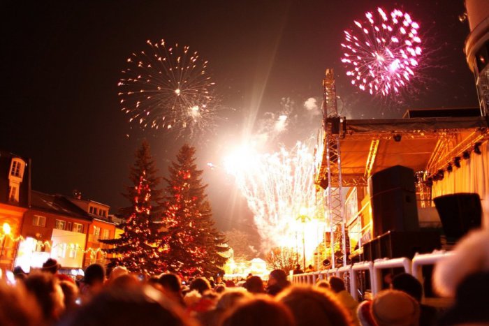 Ilustračný obrázok k článku V deň príchodu Mikuláša do Popradu sa otvorí novinka: Vyrastie u nás Adventné mestečko!