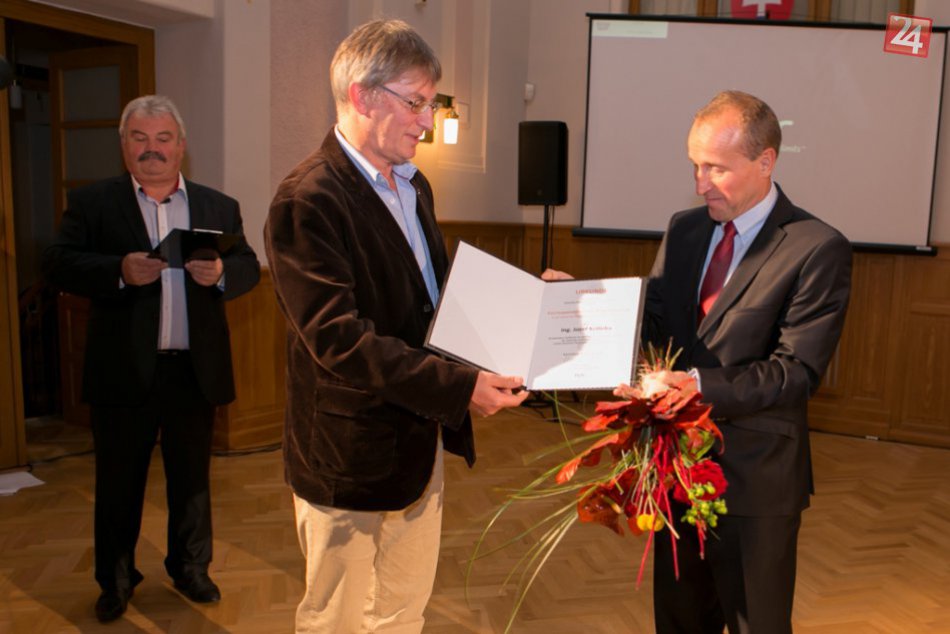 Ilustračný obrázok k článku Jozef Kotleba dostal vyznamenanie ako prvý Slovák v histórii: Za čo Topoľčancovi udelili ocenenie?