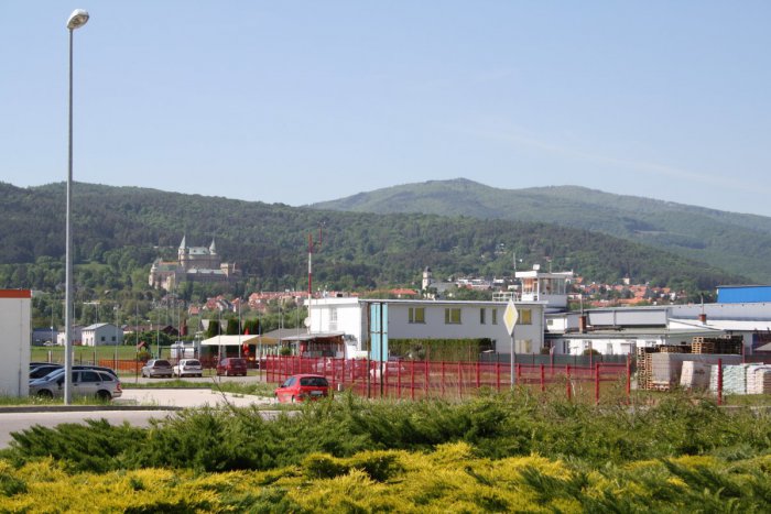 Ilustračný obrázok k článku V Prievidzi pribudne 600 nových pracovných miest: Táto spoločnosť u nás preinvestuje viac ako 50 miliónov