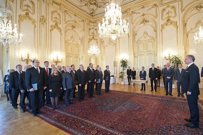 Ilustračný obrázok k článku Prezident vymenoval nových profesorov: Zastúpenie má UKF aj SPU!