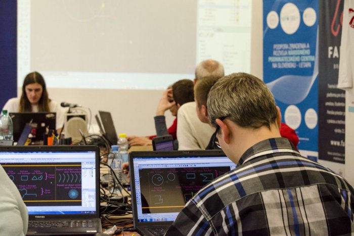 Ilustračný obrázok k článku Univerzitný vedecký park má technológie na svetovej úrovni: Otvoria ho o niekoľko dní v Trnave