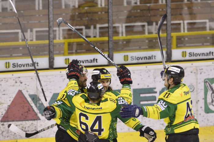 Ilustračný obrázok k článku Hosťujúci kanadský útočník vlkom pomohol: Žilina si poradila so Zvolenom