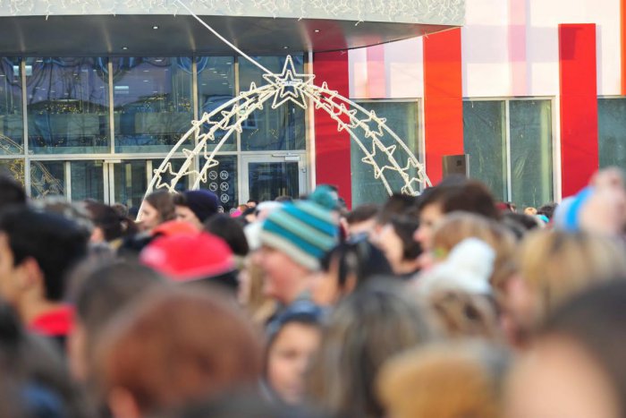 Ilustračný obrázok k článku Davy v prvý deň pred novým nákupákom: Pozrite FOTO aj dojmy návštevníkov