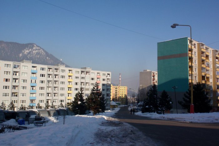 Ilustračný obrázok k článku Prichádza zima a Klačno musí byť opäť v strehu: Parkovanie bude dva dni v týždni obmedzené!