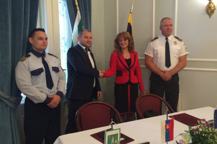 Ilustračný obrázok k článku Samosprávy podpísali zmluvu o spolupráci: Ako budú teraz mestské polície pracovať? FOTO