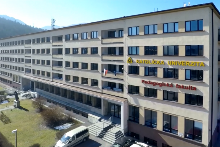 Ilustračný obrázok k článku Pedagogická fakulta KU urobila najväčší skok hore: Na Slovensku je treťou najlepšou