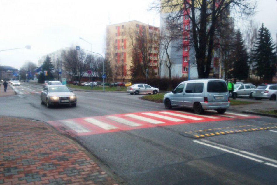 Ilustračný obrázok k článku Predpokladom na rozšírenie cesty na Harmincovej je úspešný výkup pozemkov