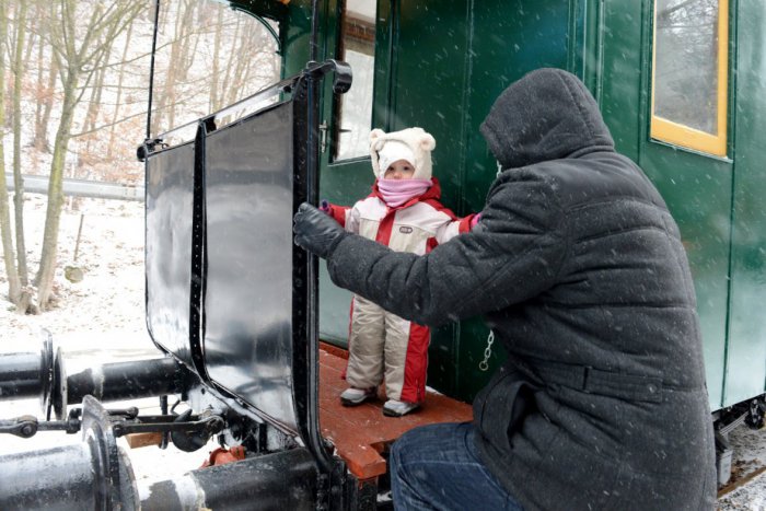 Ilustračný obrázok k článku Detská železnica v Košiciach zbiera fotografie: V pripravovanej knihe sa môžete objaviť aj vy