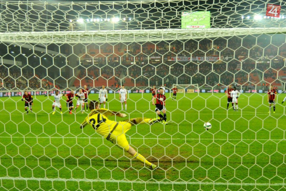 Ilustračný obrázok k článku Zápasy, ktoré by mal vidieť každý futbalový fanúšik