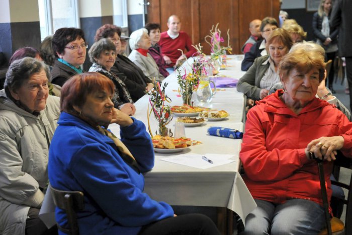 Ilustračný obrázok k článku Seniori v Lamači sa vrátili do školských čias