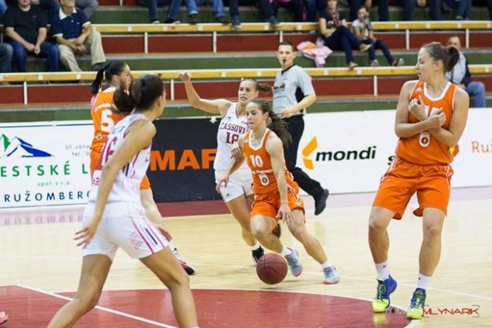 Ilustračný obrázok k článku Stovka v koši basketbalistiek z Košíc. Tréner Suja verí v skoré doplnenie kádra