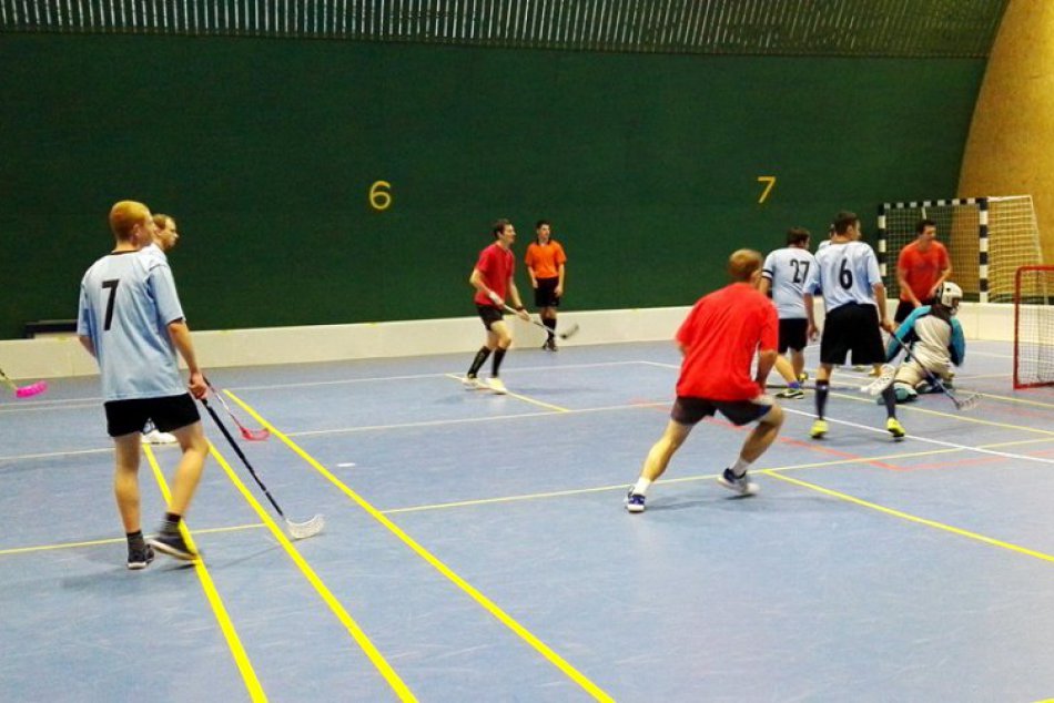 Ilustračný obrázok k článku Výsledky florbalu: Pink Panthers aj naďalej bez prehry