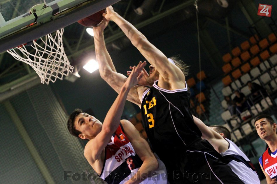 Ilustračný obrázok k článku Basketbalisti hostili Inter: Rozhodla katastrofálna tretia štvrtina