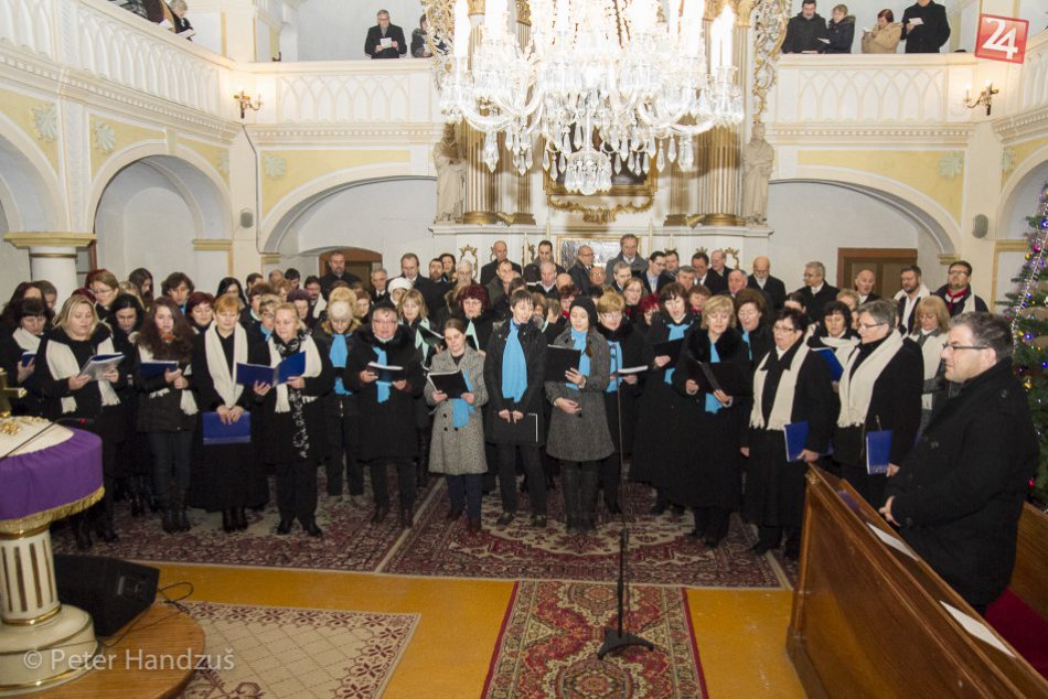 Ilustračný obrázok k článku Posolstvo Vianoc 2015: Vychutnajte si sviatočný koncert z Veľkej