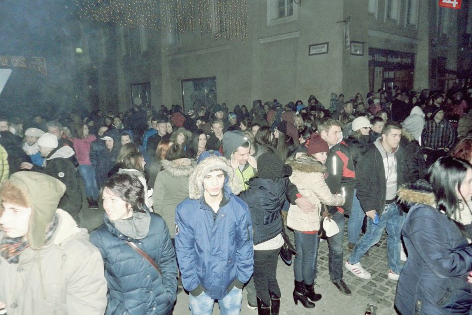 Ilustračný obrázok k článku Rožňavčania vyšli s pravdou von: Takto budú tráviť Silvester