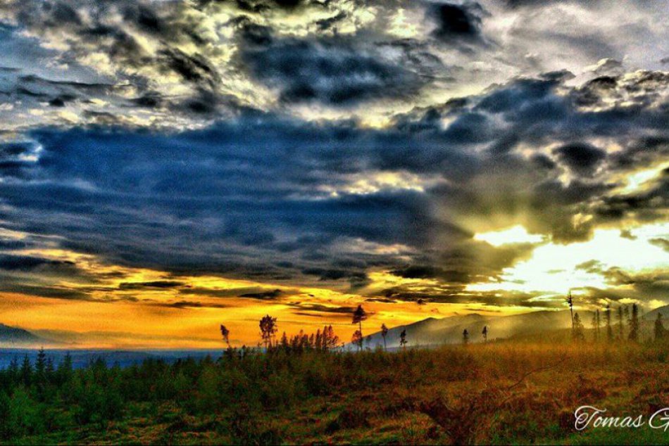 Ilustračný obrázok k článku Bežec spod Tatier si zaslúži klobúk dole: Takéto rozprávkovo krásne fotky robí počas tréningu v prírode