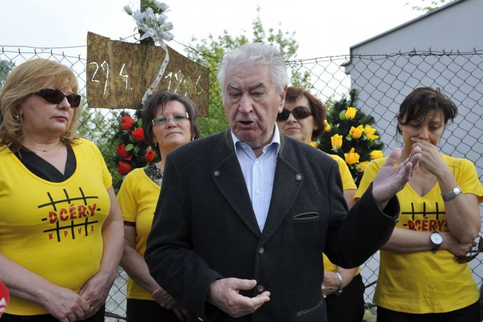 Ilustračný obrázok k článku Dôstojný pán Anton Srholec bude pochovaný v rodnej Skalici, dátum pohrebu je už známy