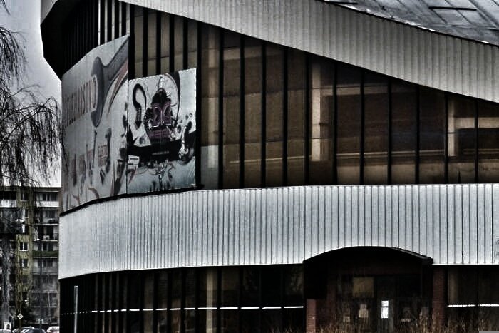 Ilustračný obrázok k článku Uzatvorený zimný štadión v Humennom: Primátorka Vaľová reaguje, radnica ukázala jeho stav aj na VIDEU!