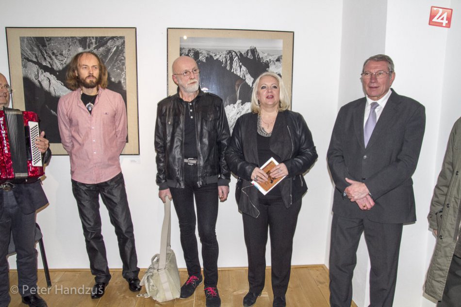 Ilustračný obrázok k článku Vila Flóra opäť slúži návštevníkom Vysokých Tatier. Počas roka sa tu vystrieda päť výstav