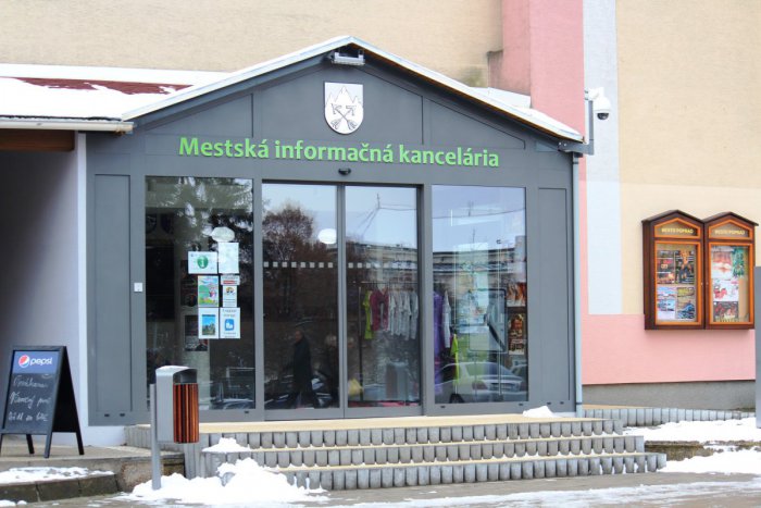 Ilustračný obrázok k článku Vlani do MIK zavítali aj hostia z Thajska či Srí Lanky: Čo ich k nám láka a čo im tu chýba?