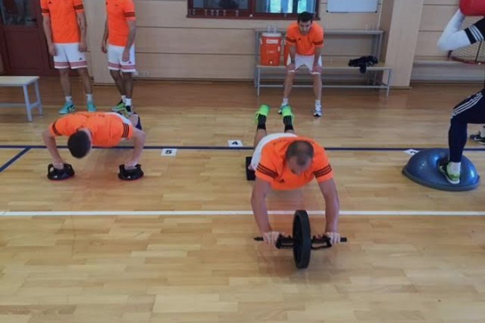 Ilustračný obrázok k článku Futbalisti MFK si zahrali prípravný zápas s Prešovom: Lepšie ako klikovať v telocvični