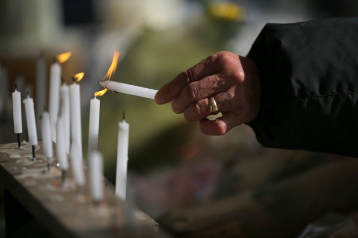 Ilustračný obrázok k článku Zomrel dlhoročný pracovník Slovenskej televízie Vladimír Dubecký