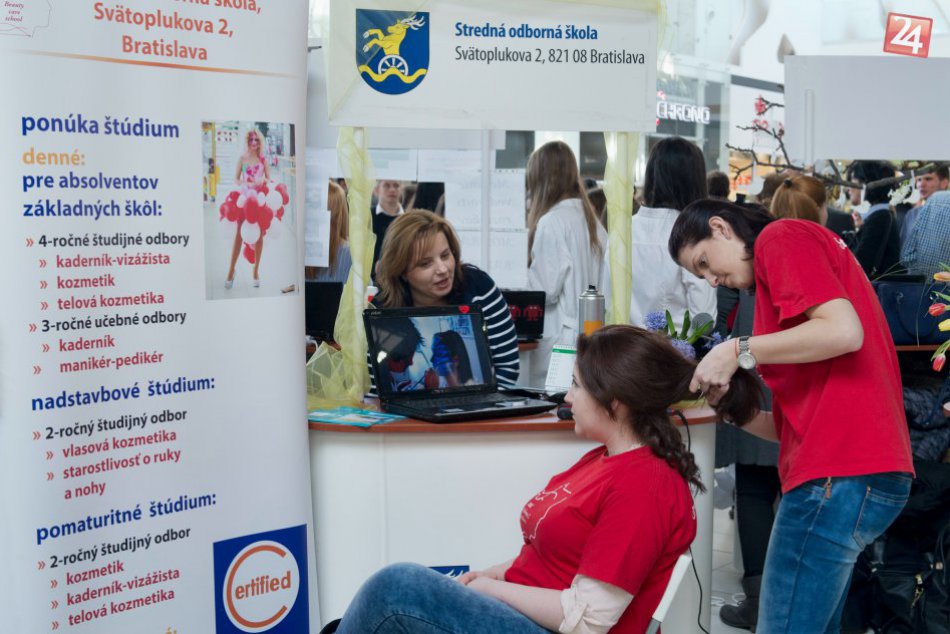 Ilustračný obrázok k článku Hľadáte vhodnú strednú školu pre vaše deti? Pomôže vám Deň župných škôl