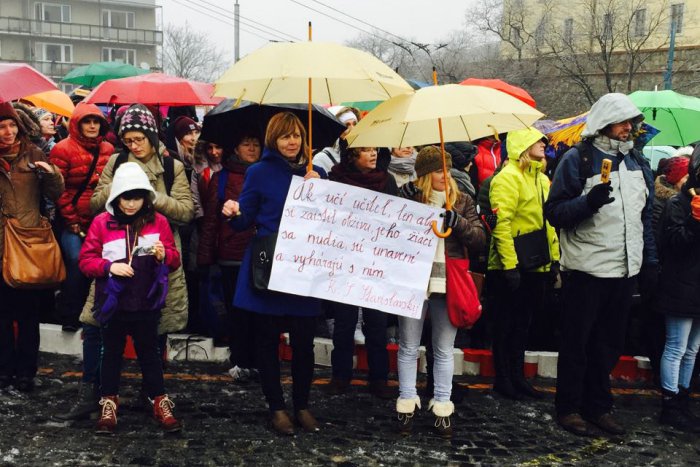 Ilustračný obrázok k článku Učitelia budú v štrajku pokračovať