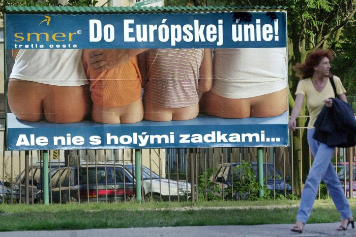 Ilustračný obrázok k článku OBRAZOM: Falošné Slovensko, „holé zadky“ i zvieratá. Prinášame hitparádu predvolebných billboardov