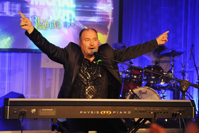 Ilustračný obrázok k článku Michal David predstavil v Bratislave svoj prvý film Decibely lásky