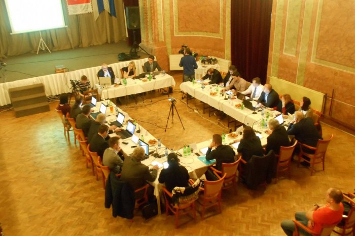 Ilustračný obrázok k článku Novinka zo zastupiteľstva: Poslanci rozhodli o obmedzení používania pyrotechniky