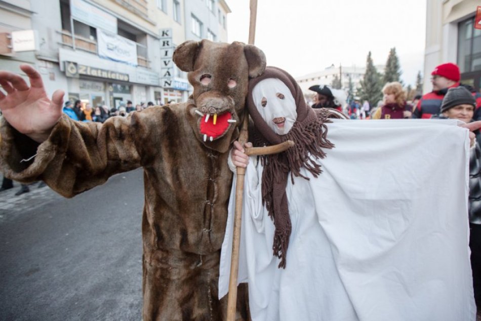 Ilustračný obrázok k článku Pripravte sa na fašiangy štýlovo: Masky, ktoré sú stále v móde aj v Mikuláši, FOTO
