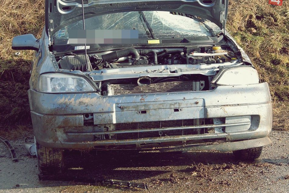 Ilustračný obrázok k článku V Bystrici došlo k nehode dvoch áut. Na mieste zasahovali hasiči!