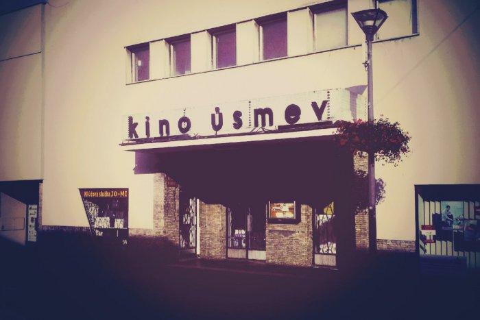 Ilustračný obrázok k článku História kina v našom meste: Viete, na čo chodili Hlohovčania pred viac ako 100 rokmi?