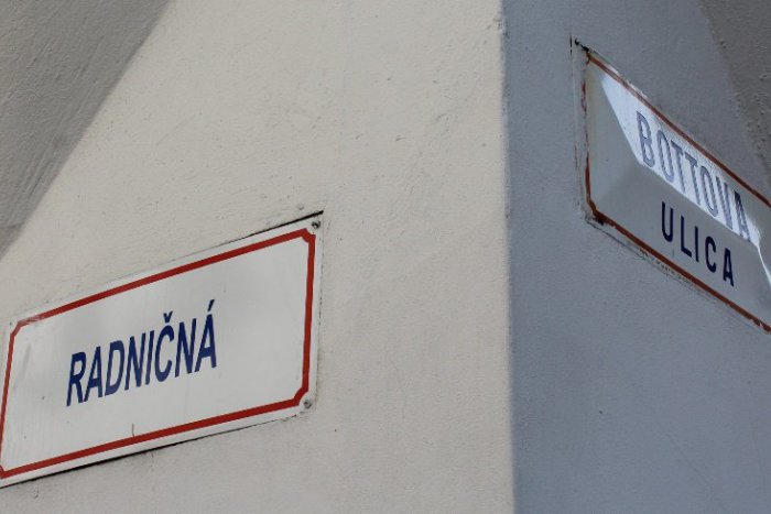 Ilustračný obrázok k článku V Žiline sa idú osadzovať orientačné tabule s novými názvami ulíc: O čo žiada mesto obyvateľov?