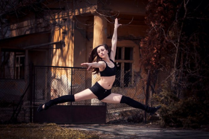 Ilustračný obrázok k článku Nikoleta (25) je šéfkou skupiny, ktorá žne úspechy doma aj v zahraničí: Rozhovor s profi tanečníčkou z Moraviec