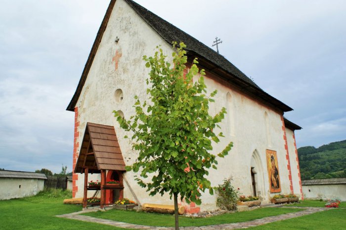 Ilustračný obrázok k článku Kostol ukrýva unikátne nástenné maľby: V dedine neďaleko od nás môžete obdivovať skvosty!