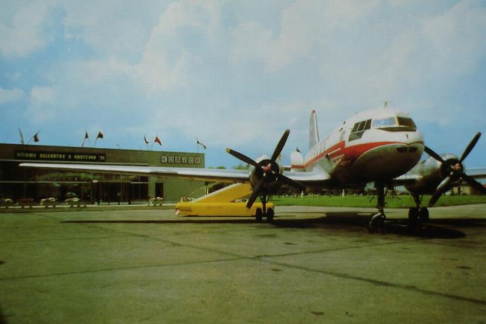 Ilustračný obrázok k článku Ako to vyzeralo na letisku v Košiciach pred rokmi: Dobové FOTKY, ktoré by bola škoda nechať si ujsť!