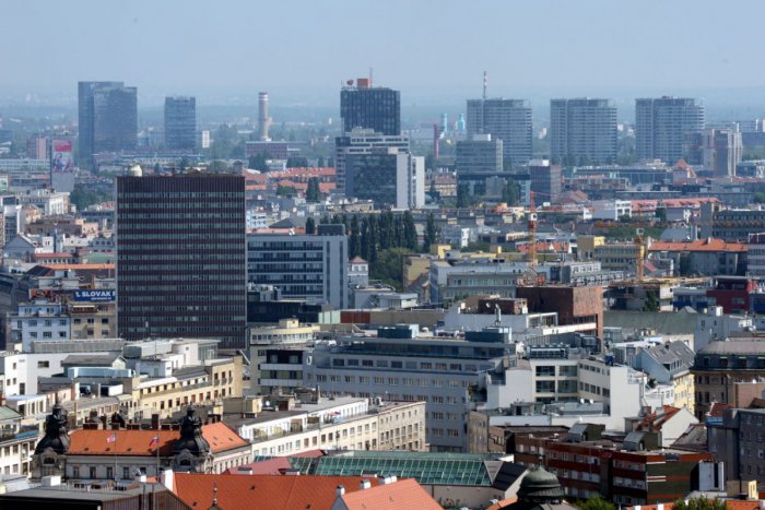 Ilustračný obrázok k článku Prieskum spokojnosti: Bratislava má podľa svojich obyvateľov čo dobiehať