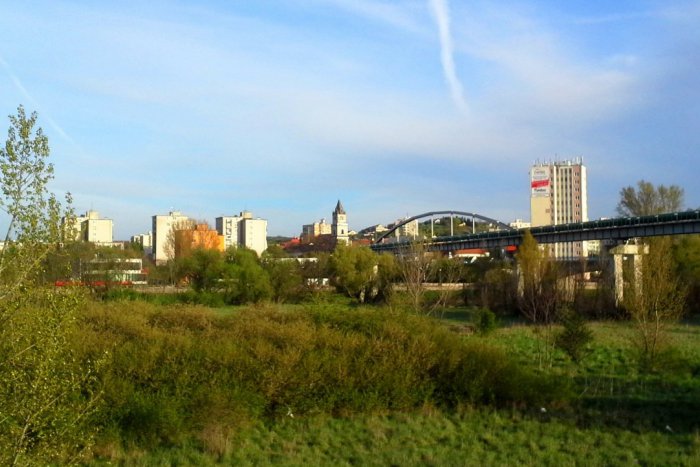 Ilustračný obrázok k článku Pútali pozornosť Hlohovčanov počas uplynulých dní: Top témy týždňa v jednej kocke