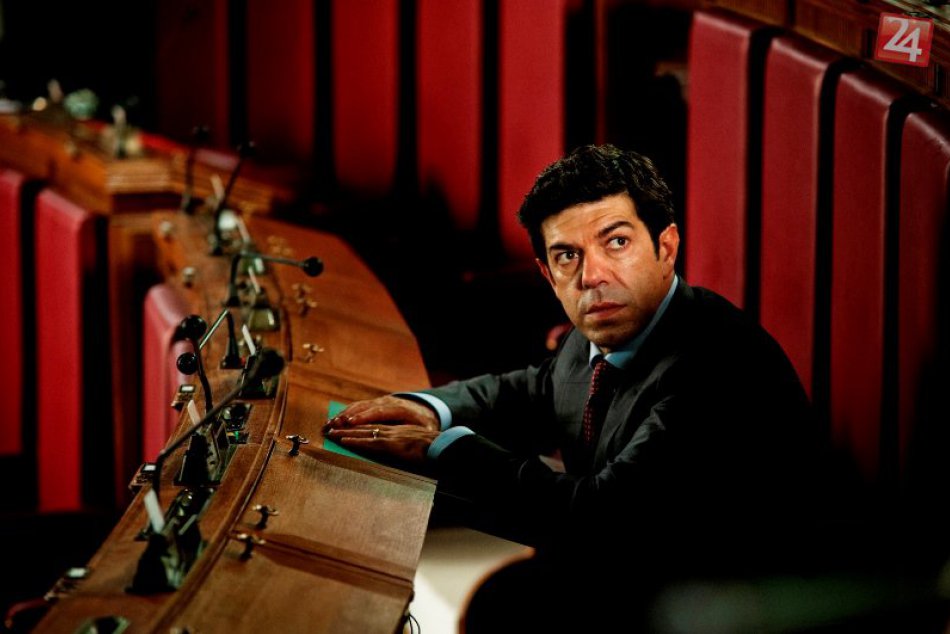 Ilustračný obrázok k článku Tip do kina: Na plátna prichádza SUBURRA, film o peniazoch, mafii a boji o moc