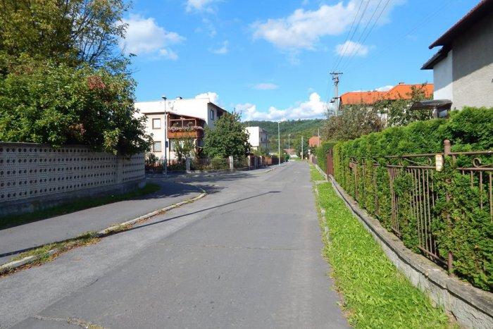 Ilustračný obrázok k článku Dubčeka a Hollého sú klasika: Žiar má ale aj názvy ulíc, aké zrejme nikde inde nenájdete