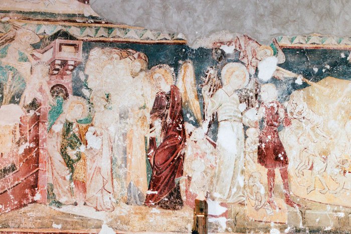 Ilustračný obrázok k článku Nadácia VÚB obnoví nástenné maľby v čerínskom kostolíku. Hlasovaním ich podporilo vyše 44 tisíc ľudí