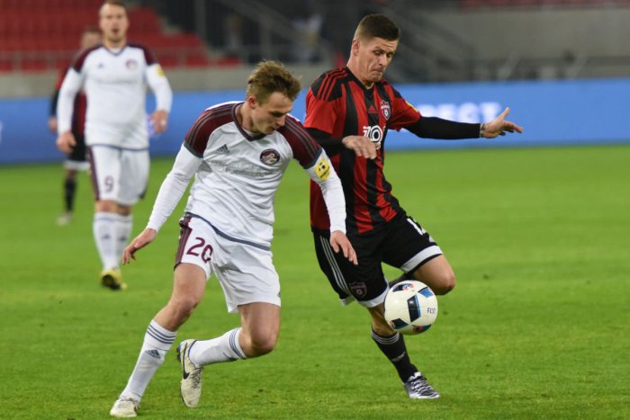 Ilustračný obrázok k článku Diváci gól nevideli: Spartak s Podbrezovou predviedli podpriemerný zápas