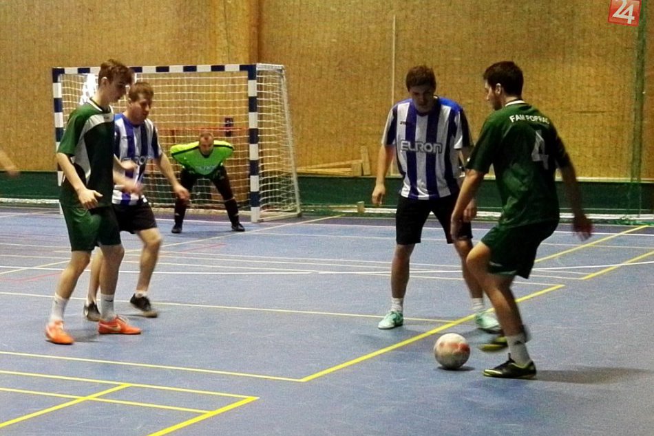 Ilustračný obrázok k článku B-Team okúsil prvú prehru. Medzi mladíkmi to iskrilo