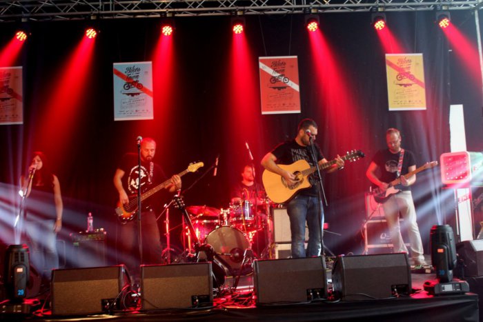 Ilustračný obrázok k článku Na hudobnej scéne víri hladinu ďalšia prešovská kapela: Vysvetlenie vzniku názvu ElevenHill vás dostane!