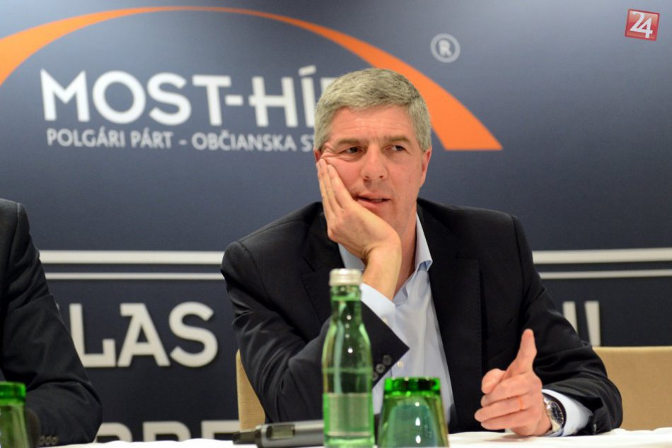 Ilustračný obrázok k článku Čakajú nás predčasné voľby? Analytik to nevylučuje