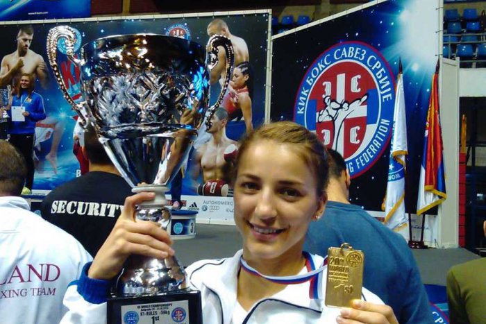 Ilustračný obrázok k článku Kickboxeristka Veronika (27) z Košíc a jej tajomstvo úspechu: Zabudnite na motivačné videá, len toto zaberá!