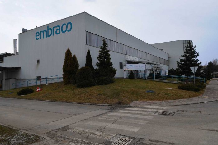 Ilustračný obrázok k článku Dobrá správa pre absolventov vysokých škôl: Nové fleky v administratíve